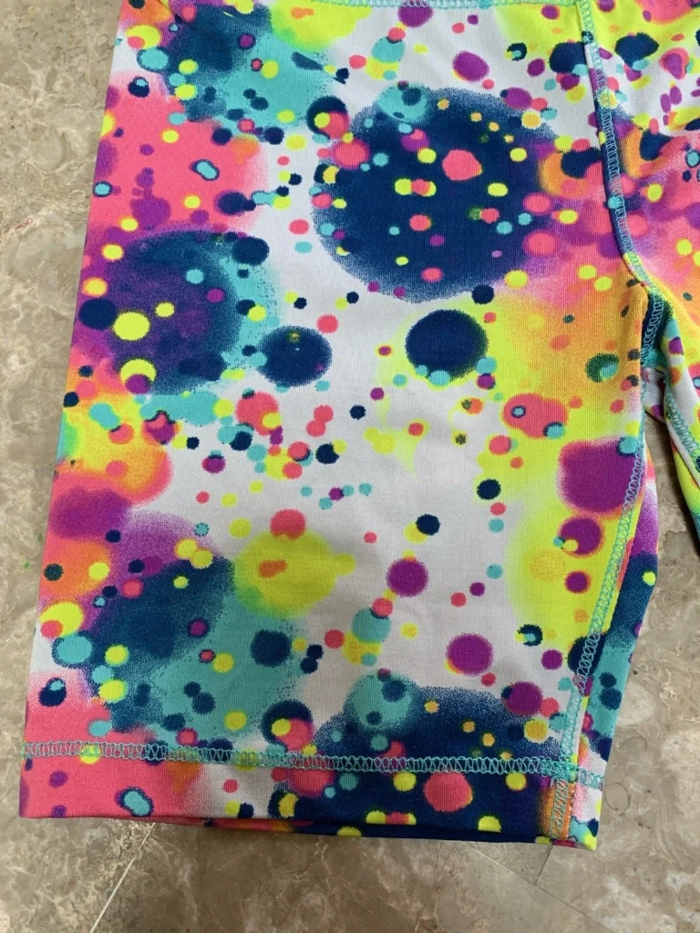 Bright Neon Splash Kids Swim Trunks - Multicolor. Pre-owned. Size M(10/12).